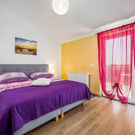 Anica 4* Pelegrin