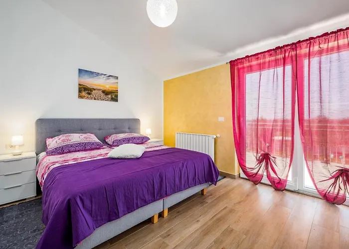 Anica 4* Pelegrin